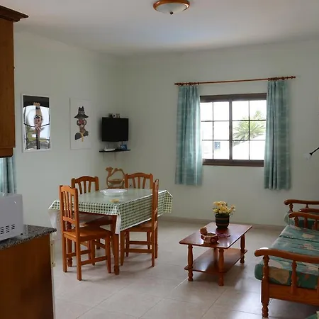 Апартаменты Casa La Ermita *